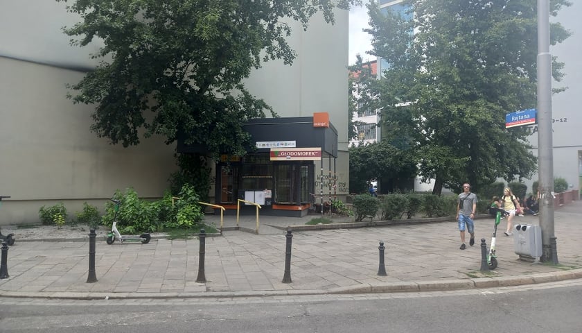 Remont chodnika w ul. Rejtana_odcinke od H. Kołłątaja